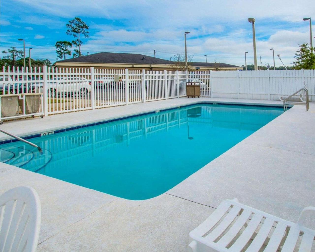 Sleep Inn & Suites Palatka North Exterior foto
